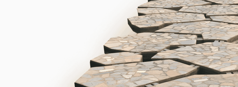 Walkway design with stone pavers